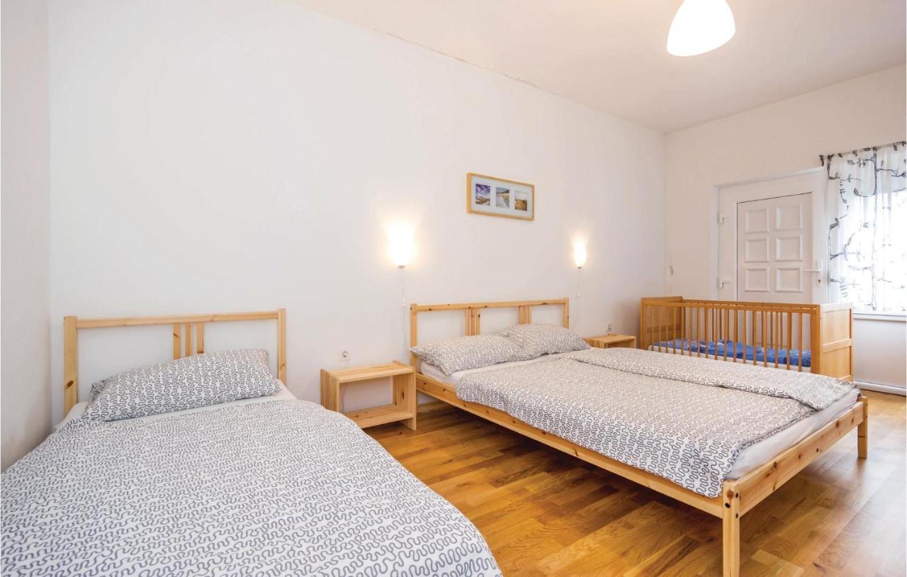 Stunning Apartment In 마툴지 외부 사진